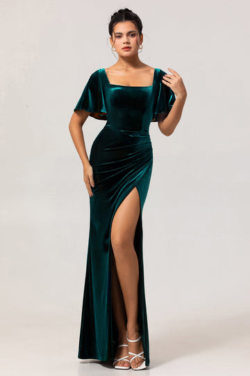 Robe de demoiselle d’honneur en velours vert paon à manches courtes